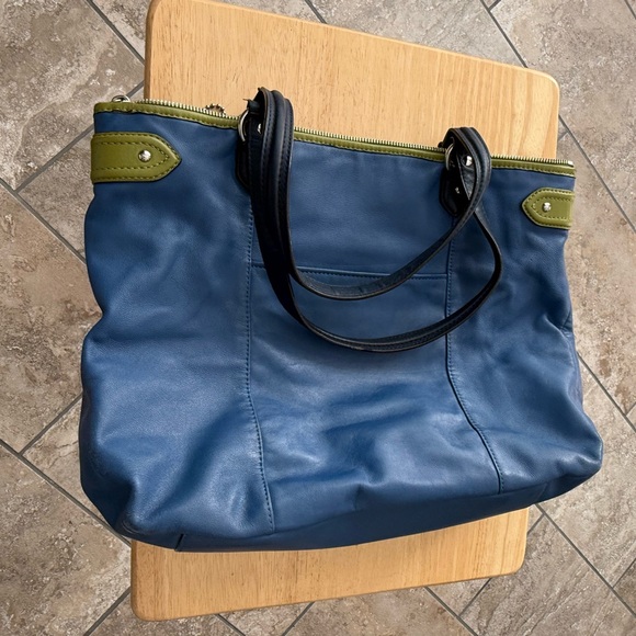 Coach Daisy Spectator Purse Tote Bag - Picture 6 of 14